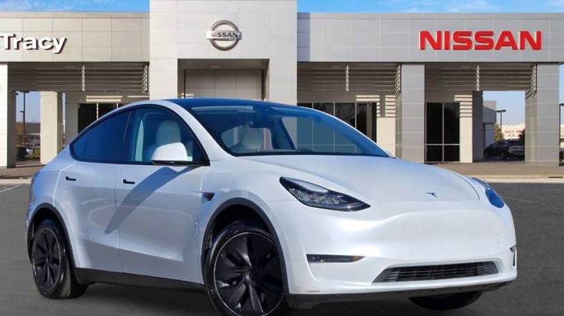 TESLA MODEL Y 2020 5YJYGDEE1LF056903 image